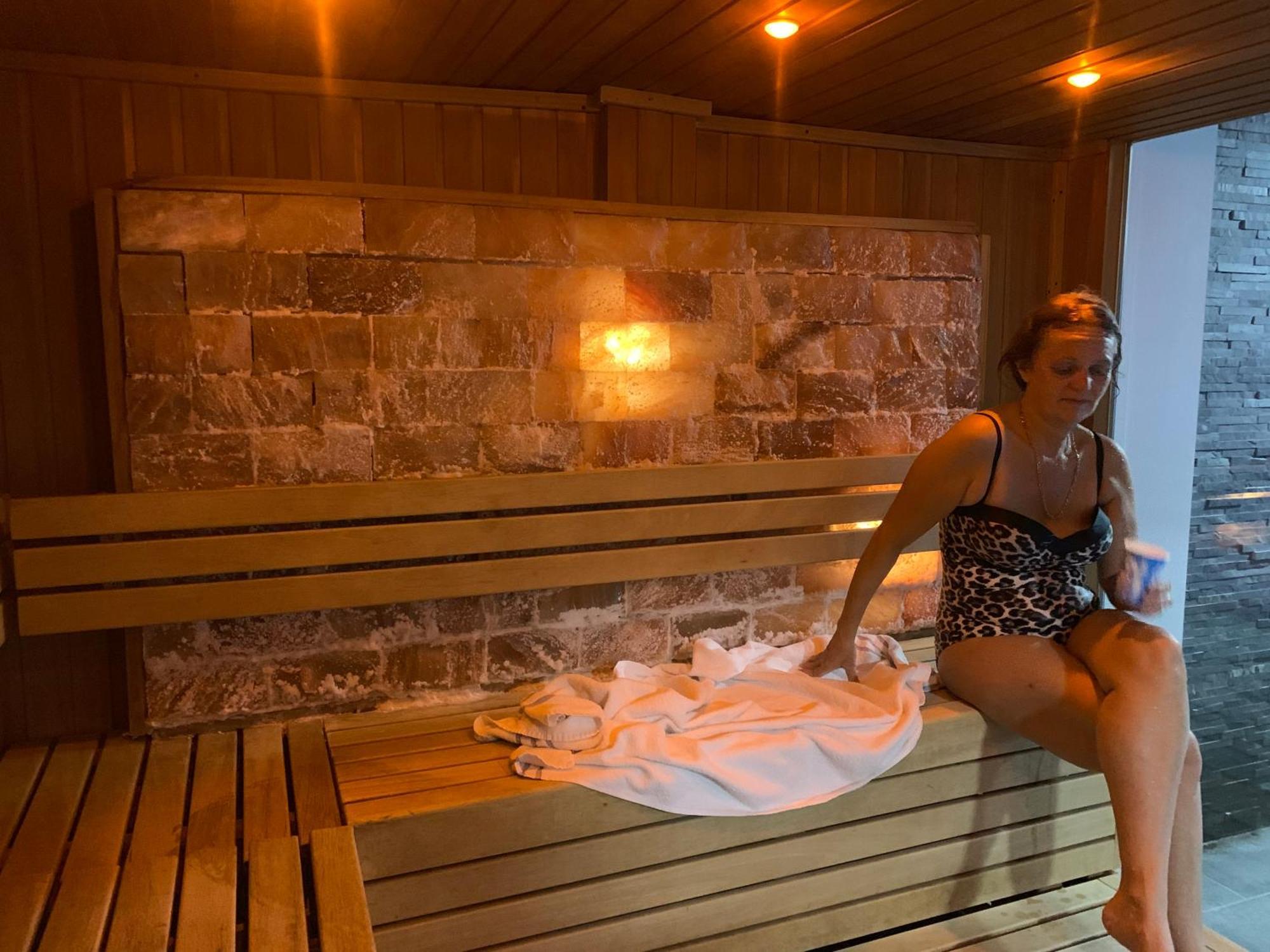 The Penthouse Bowness Luxury Loft Jacuzzi Bath & Complimentary Lakeview Spa Membership Dış mekan fotoğraf